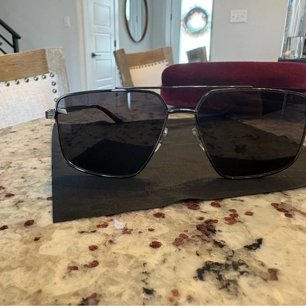 Gucci Men’s Aviator Sunglasses- GG0941S style number